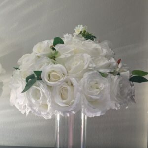 Flower centerpiece. Includes flower and acrylic vase